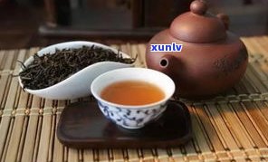 喝普洱茶尿有颜色怎么回事？详解原因与影响