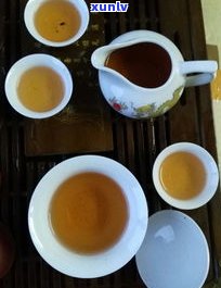 喝普洱茶尿有颜色-喝普洱茶尿有颜色怎么回事