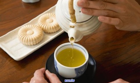 早上起来喝普洱茶：有何益处与作用？