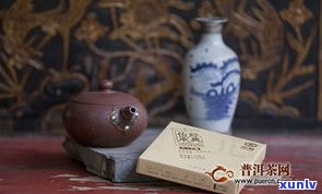 紫印茶的特点：口感醇厚、色泽乌润，是中茶的经典之作。其价格因品质不同而有所差异，一般在200-1000元之间。