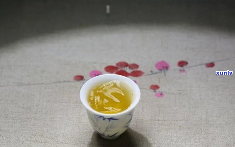 普洱茶饼上面有白点：正常现象还是质量问题？影响口感吗？