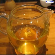 勐海县春海茶厂普洱茶价格、品质及 *** 版介绍，包括2007款熟茶饼与典藏熟茶详情