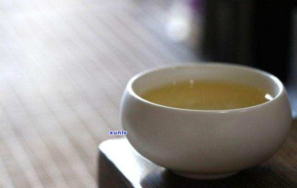 深度解析：浙江绿茶与普洱茶的区别及优劣比较