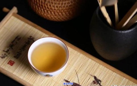 明朝饮茶文化：茶具、方式、礼仪及变革探析