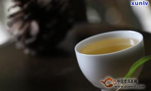 普洱茶冬天适合室外存放吗？影响因素与饮用建议