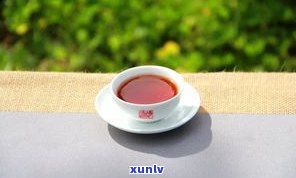 普洱茶饼里一根木棒的用途揭秘：视频演示