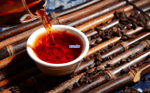 普洱茶：新茶与陈茶哪个更好？探究口感与价值的关系