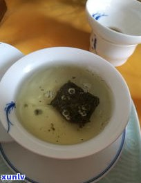 普洱茶颜色是淡的-普洱茶颜色是淡的还是浓的