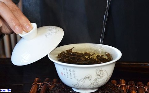 普洱茶饼能泡几天-普洱茶饼能泡几天吗